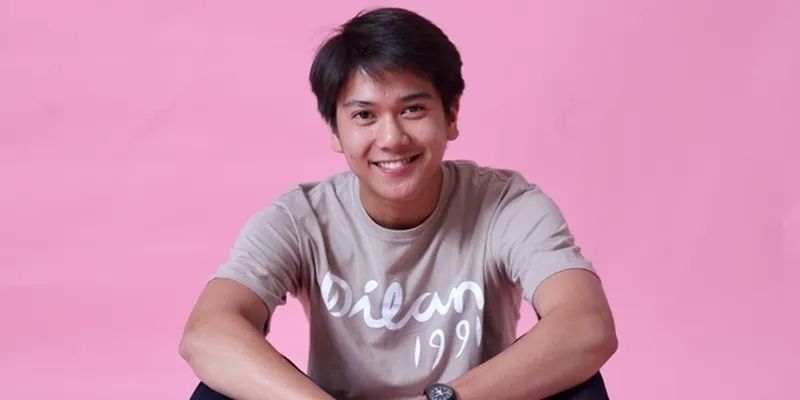 Profil Lengkap Iqbaal Ramadhan: Aktor dan Musisi Berbakat Indonesia