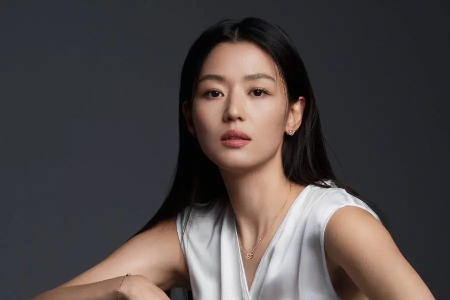 Biodata Jun Ji-hyun: Aktris Legendaris Korea dengan Banyak Film dan Drama Populer